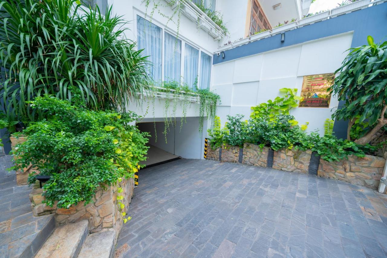 Yen Nam Hotel Nguyen Thai Son Ho Chi Minh City Exterior photo